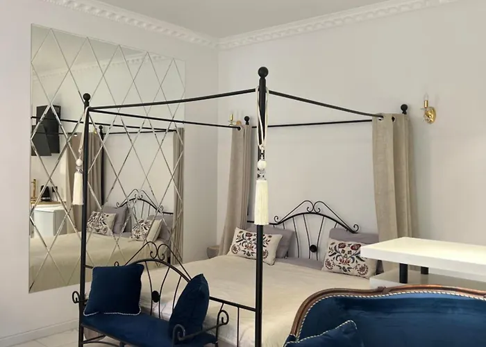 Tiltu 5 Jacuzzi Apartamento *